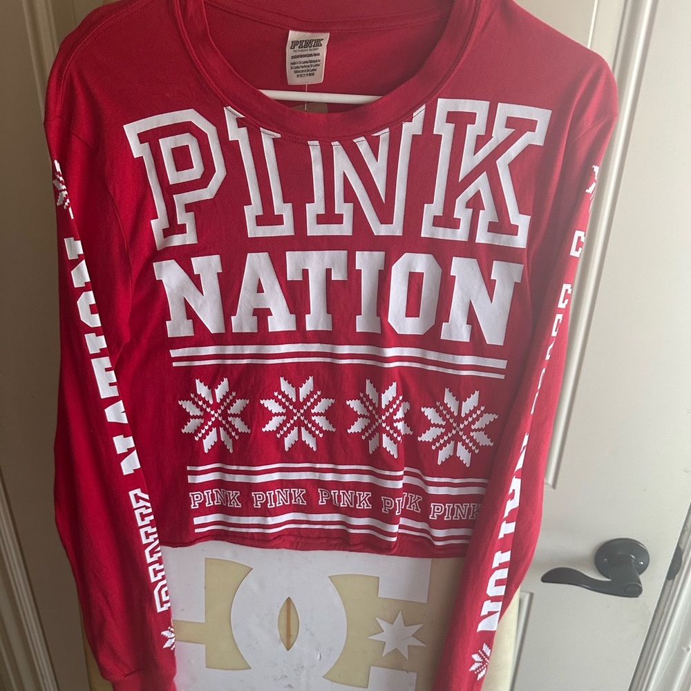 PINK Victoria's Secret Red Crewneck Tee with Logo Tag